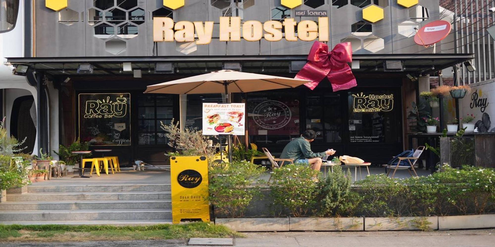 Ray Hostel Chiang Mai Exterior photo